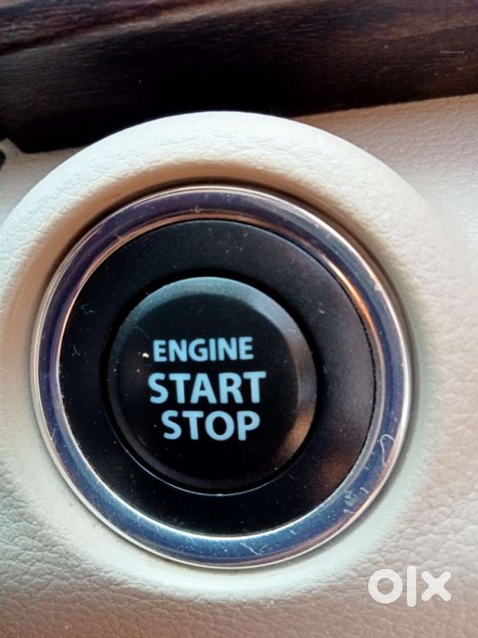 Maruti Suzuki Ertiga 1.5 Zxi Plus Shvs, 2019, Petrol