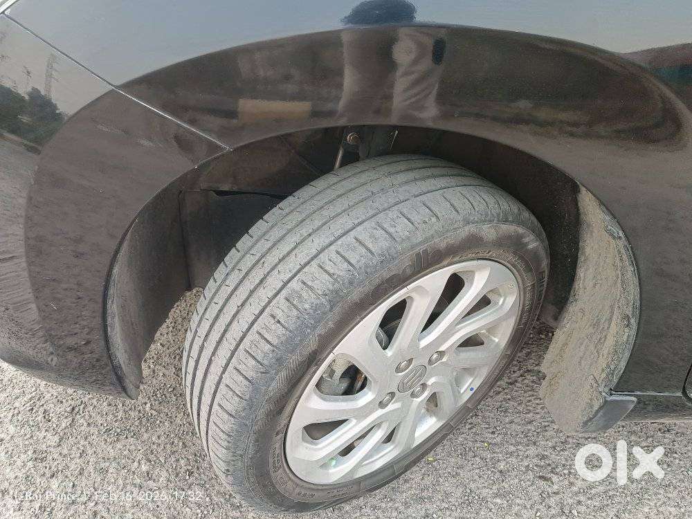 Maruti Suzuki Baleno 1.2 Zeta At, 2023, Petrol