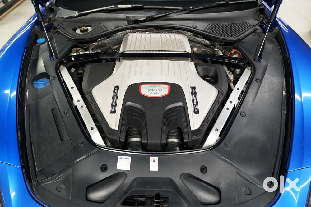 Porsche Panamera Turbo, 2018, Petrol