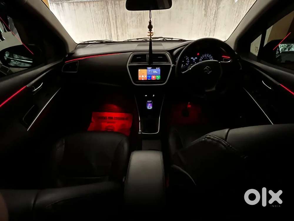 Maruti Suzuki S-cross 2022 Petrol Well Maintained