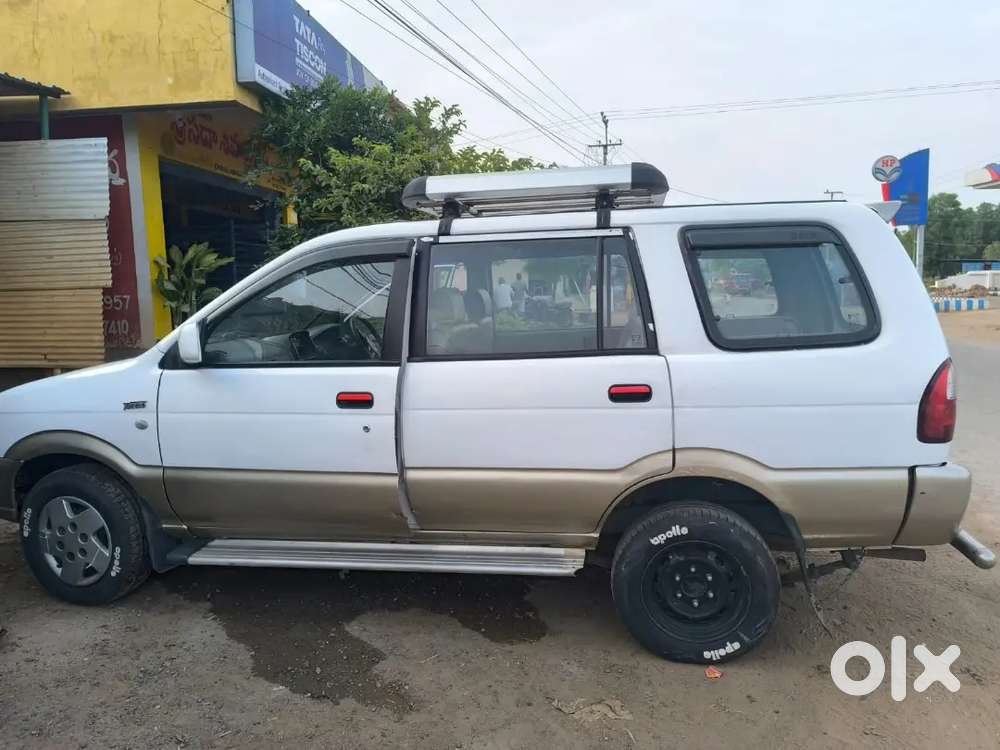 Chevrolet Tavera 2010 Diesel 32906 Km Driven