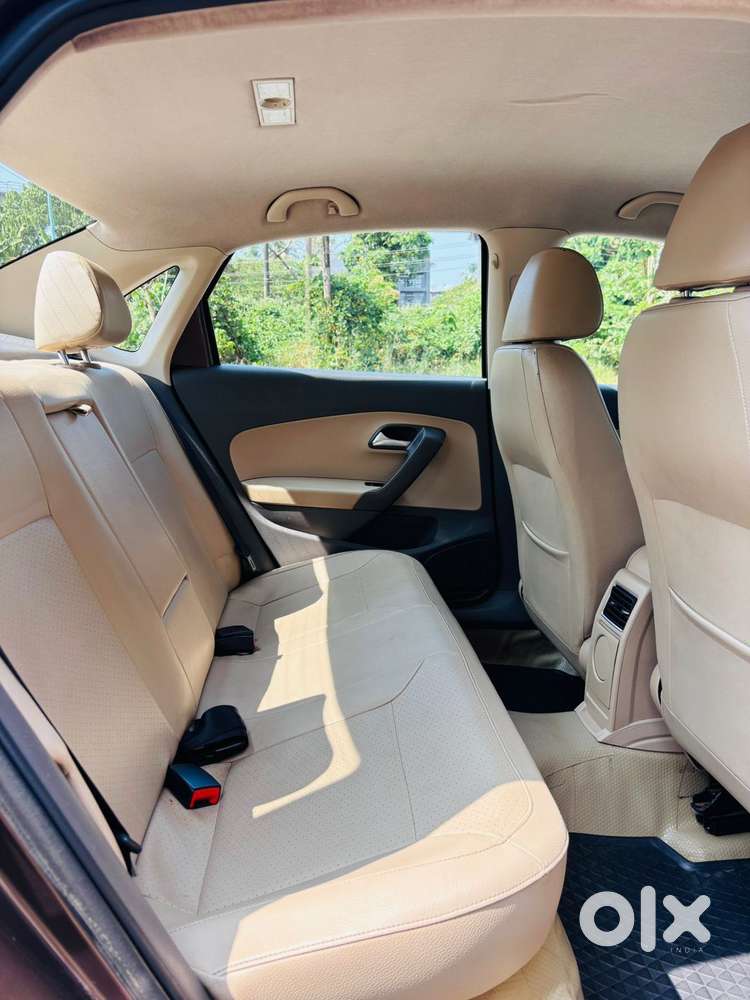 Volkswagen Vento 1.2l Tsi Highline Plus At Petrol, 2017, Petrol