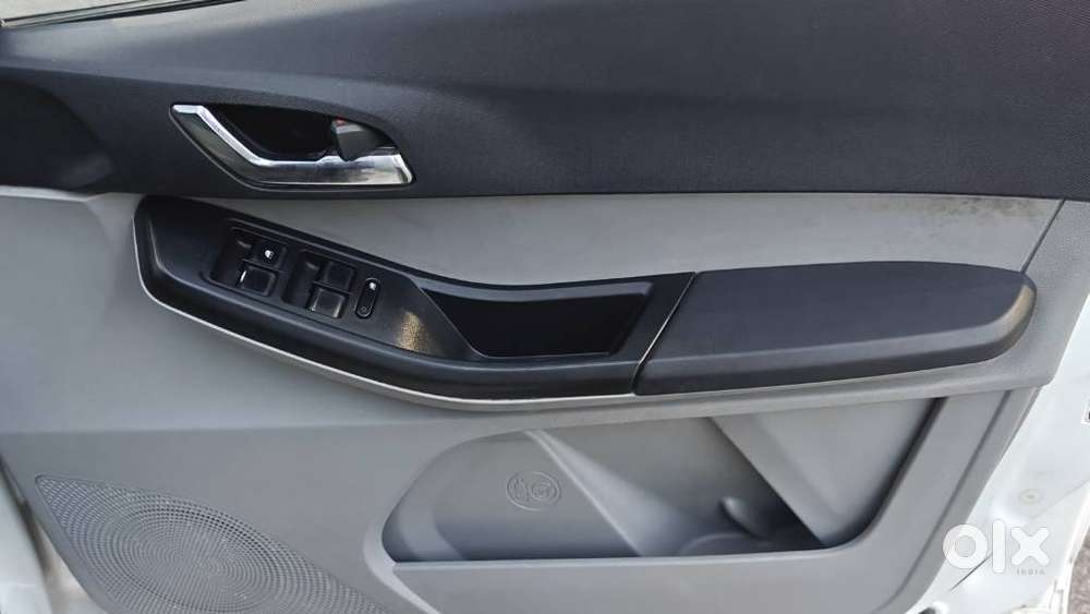 Tata Tiago Xza Plus, 2021, Petrol