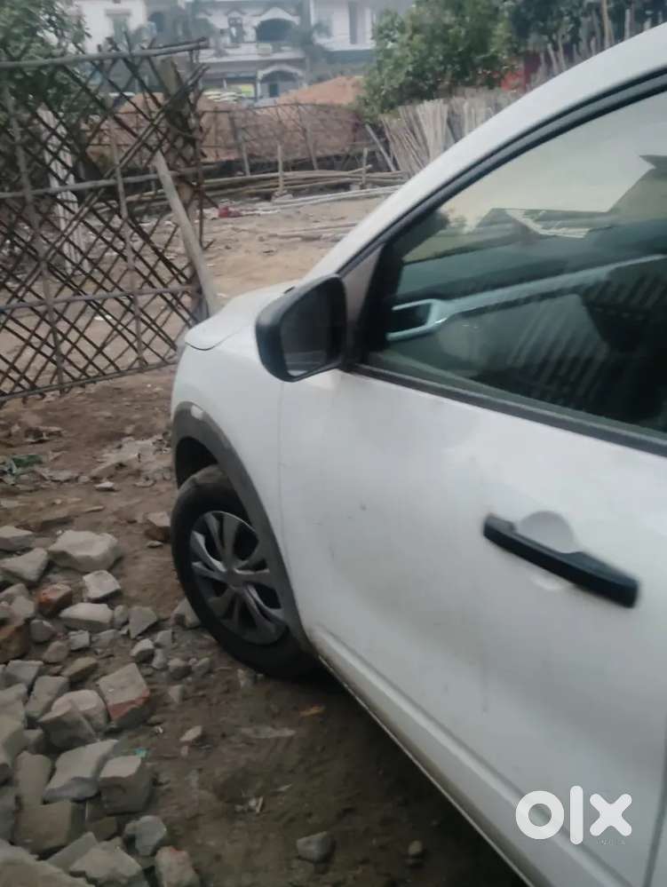 Renault Triber 2025 Petrol Well Maintained