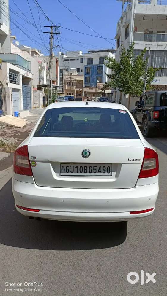Skoda Laura