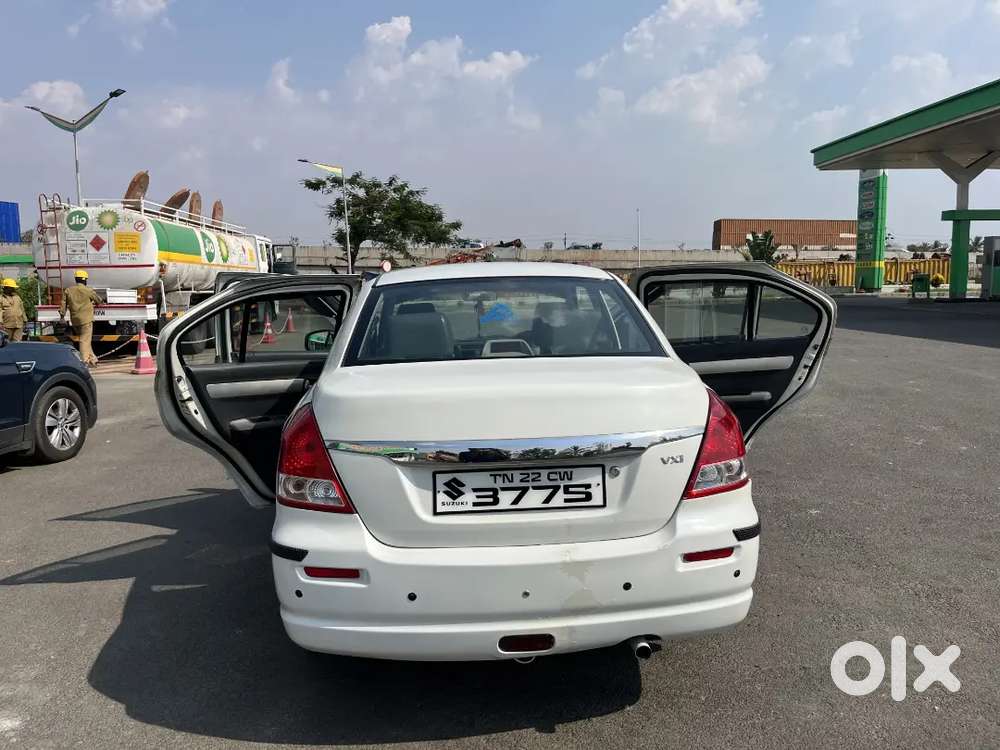 Maruti Suzuki Swift Dzire 2011 Petrol Good Condition