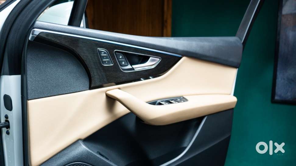 Audi Q7 Technology 55 Tfsi W/o Matrix, 2023, Petrol