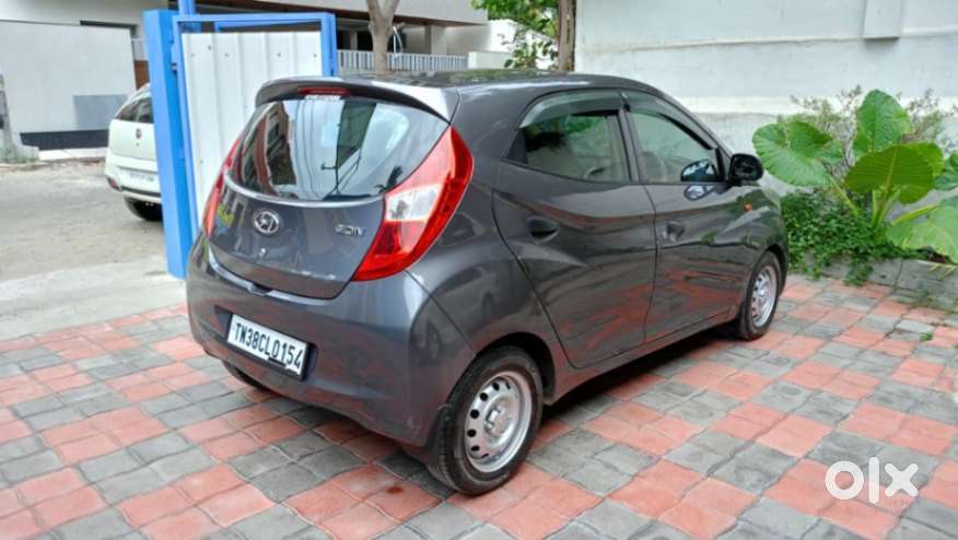 Hyundai Eon Era +, 2017, Petrol