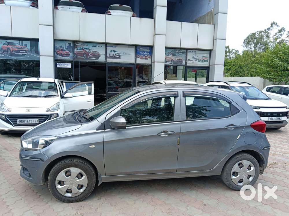 Tata Tiago 1.2 Revotron Xt (o), 2018, Petrol