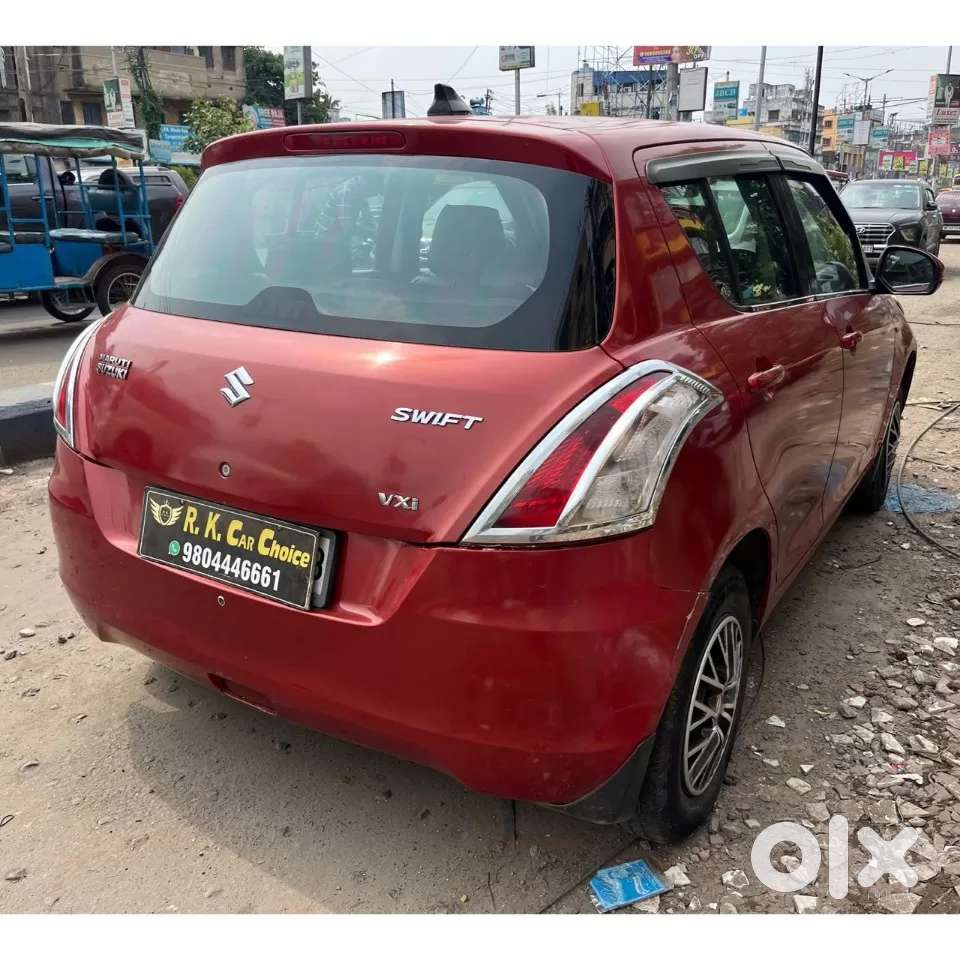 Maruti Suzuki Swift Vxi, 2012, Petrol