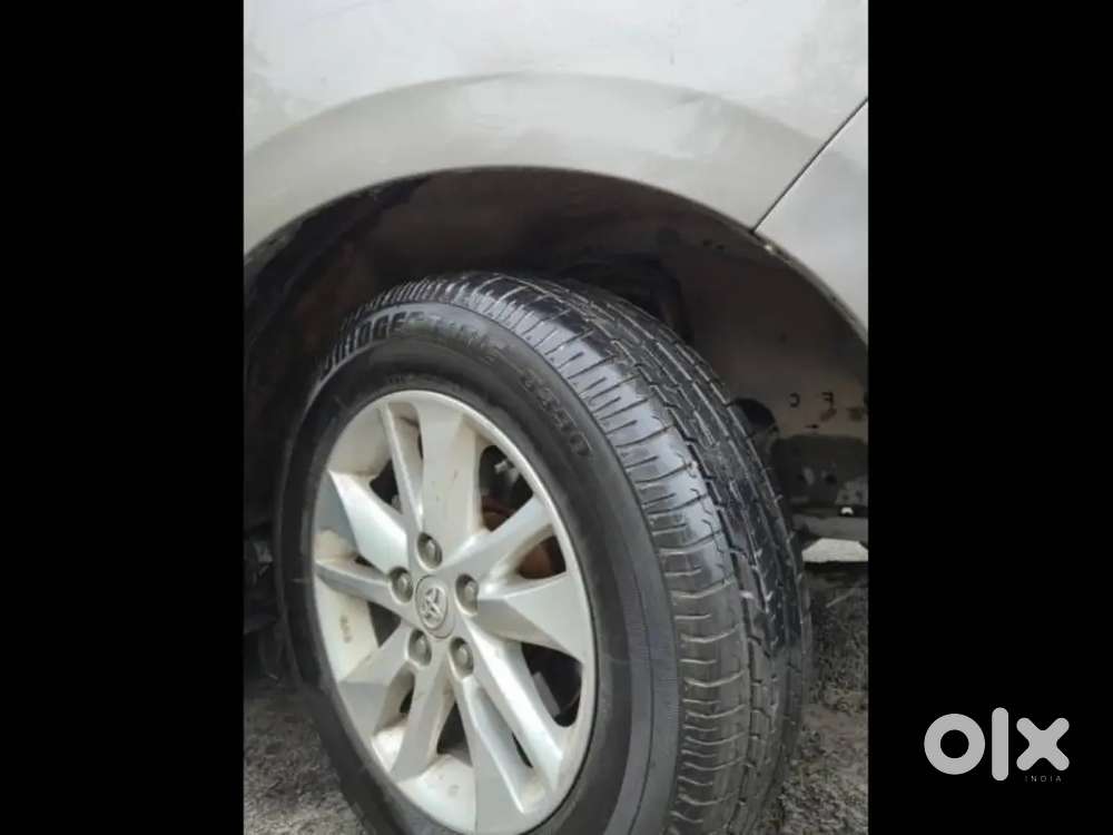 Toyota Innova Crysta 2020 Variant