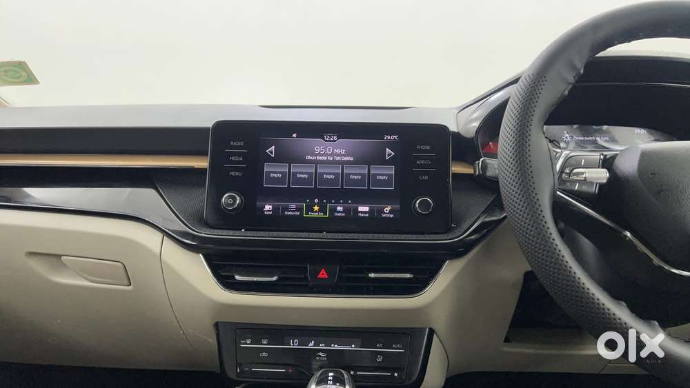 Skoda Slavia Style 1.5l Tsi Dsg, 2022, Petrol