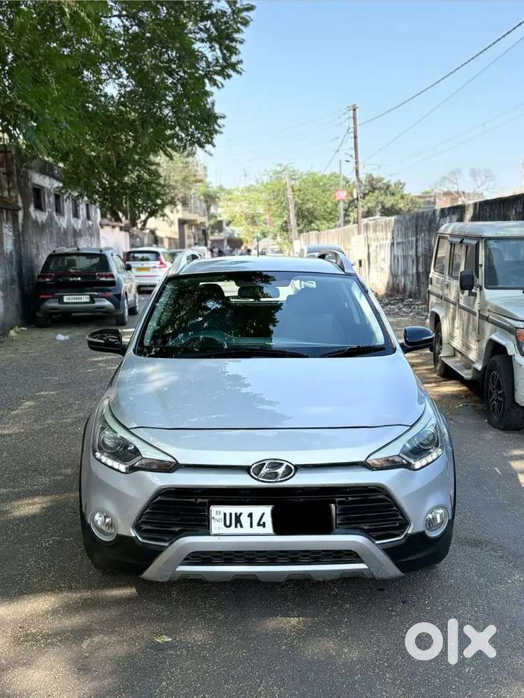 Hyundai I20 Active 2017 Petrol Well Maintained