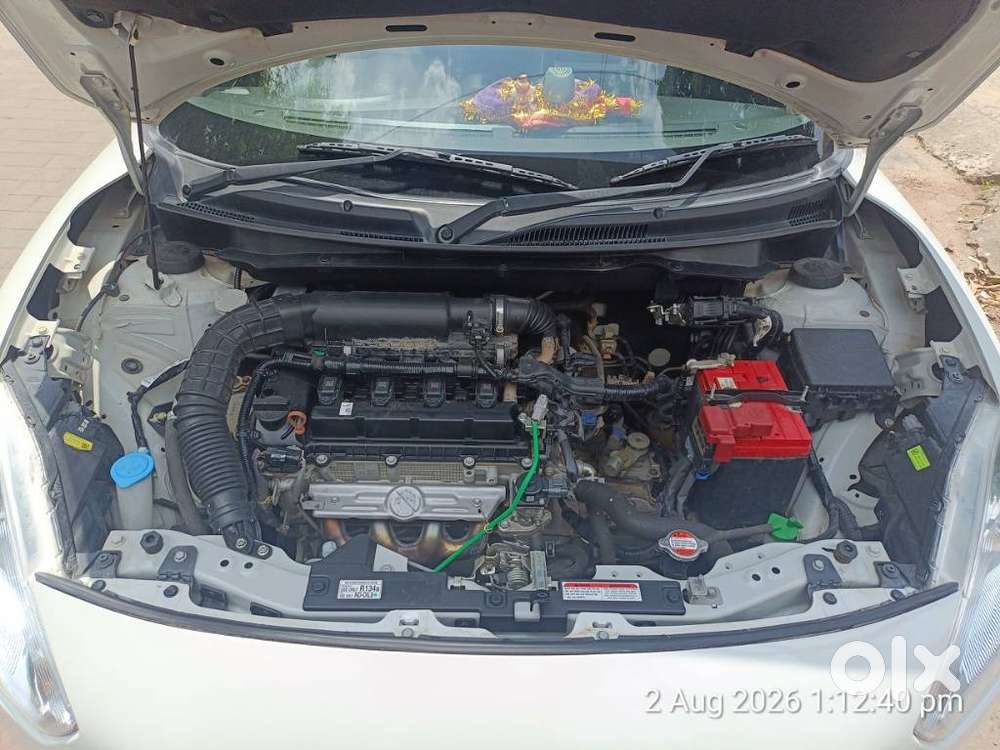 Maruti Suzuki Swift Vxi + Manual, 2023, Petrol