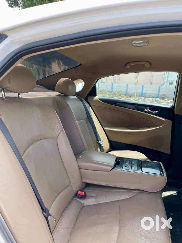Hyundai Sonata 2.7 V6