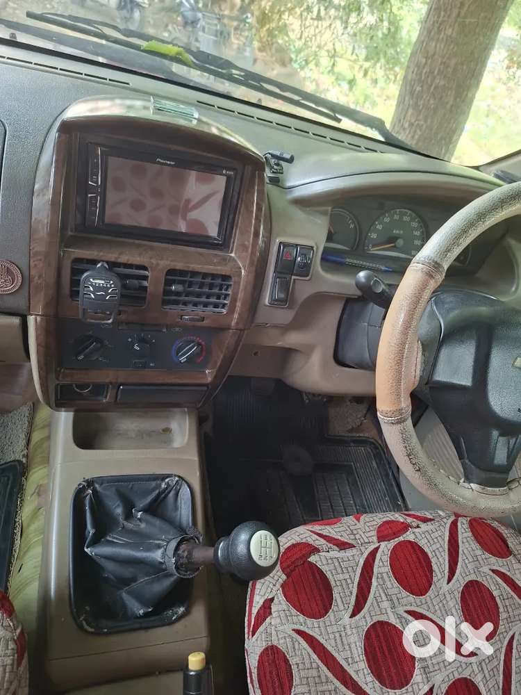 Chevrolet Tavera Neo 2010 Ls B3