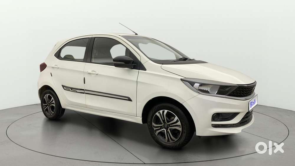 Tata Tiago 1.2 Revotron Xta, 2024, Petrol
