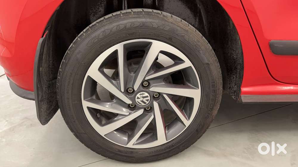 Volkswagen Polo 1.0 Tsi Comfortline At, 2022, Petrol