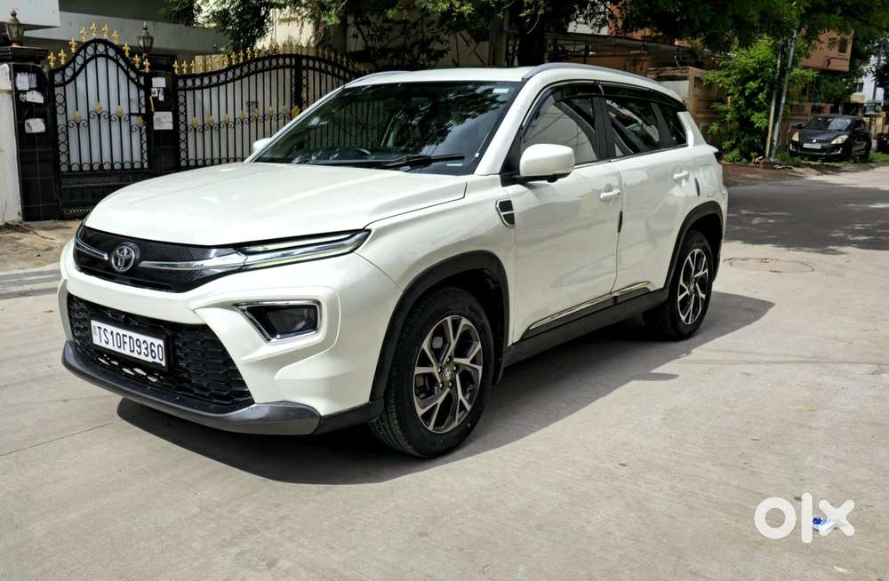 Toyota Urban Cruiser Hyryder 1.5 V Hybrid, 2022, Petrol