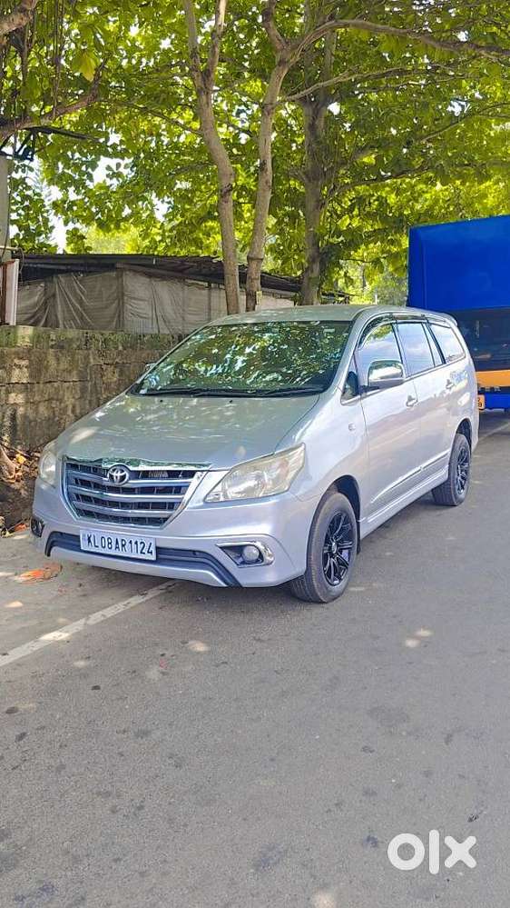Toyota Innova 2004-2011 2.5 G4 Diesel 7-seater, 2009, Diesel