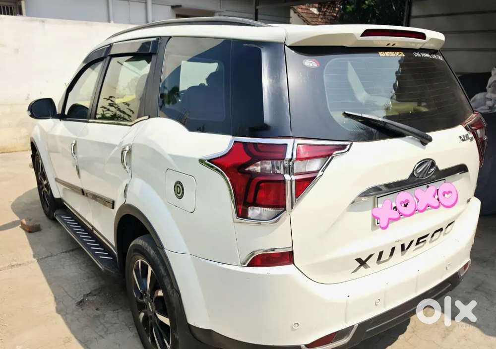 Xuv5oo W11(o)