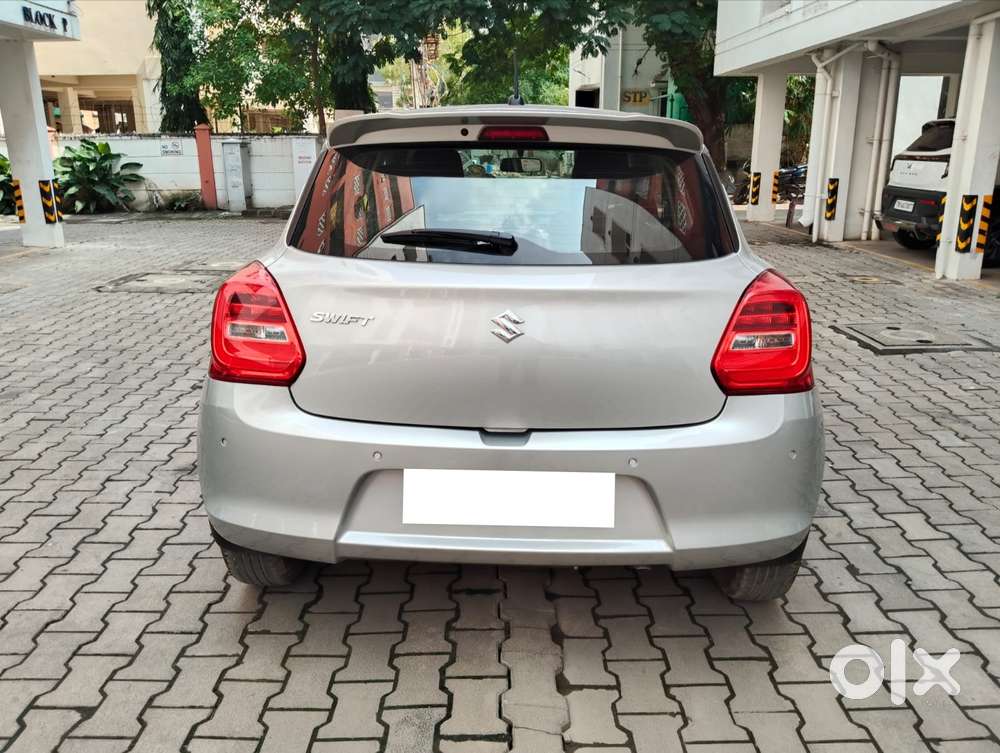 Maruti Suzuki Swift Amt Zxi Plus, 2022, Petrol