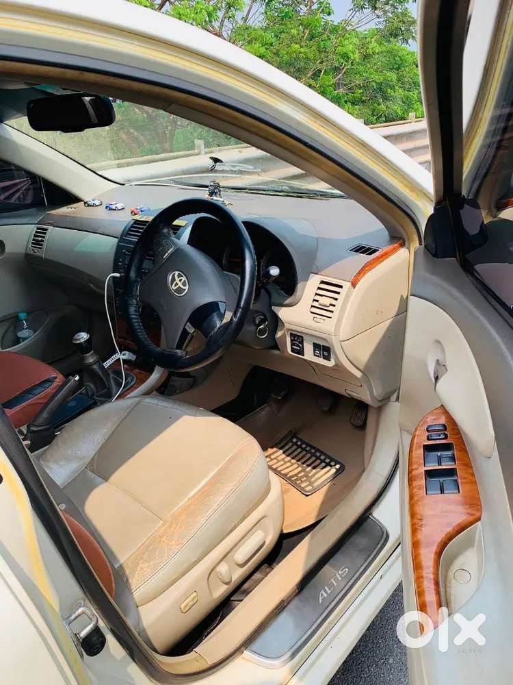 Toyota Corolla Altis