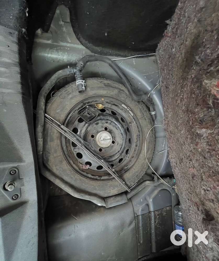 Ford Figo Petrol 2011