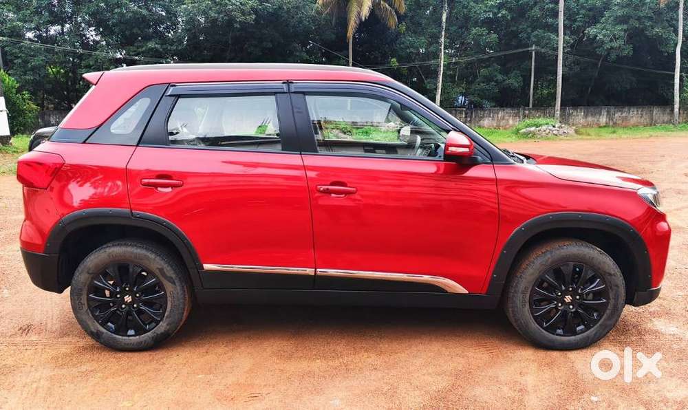 Maruti Suzuki Brezza 1.5 Zxi Smart Hybrid, 2021, Petrol