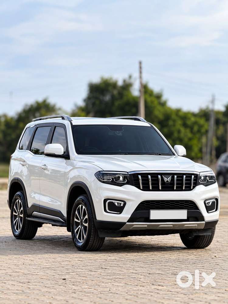Mahindra Scorpio N Z8 Select Diesel At 2wd 7-seater, 2025, Diesel