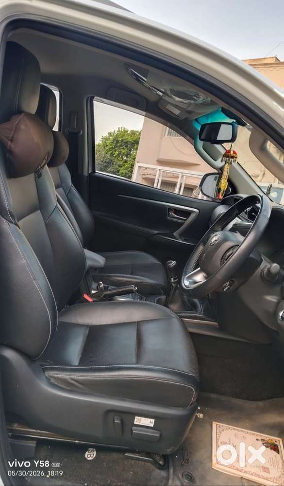 Toyota Fortuner 4x2 Mt 2.7 Petrol, 2022, Petrol