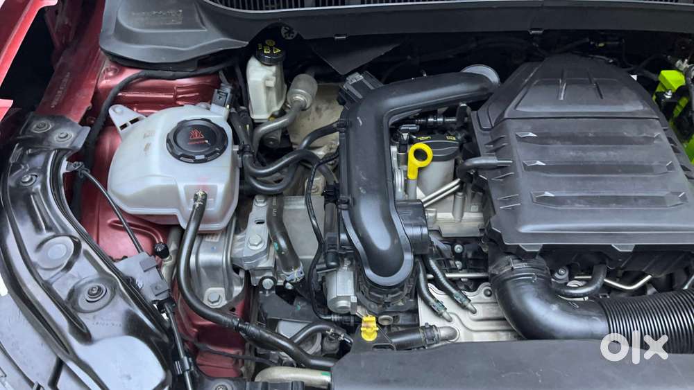 Volkswagen Taigun Topline 1.0 Tsi At (electric Seats), 2022, Petrol