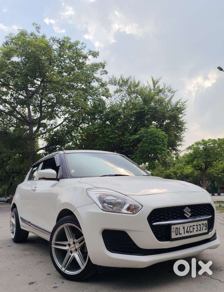 Maruti Suzuki Swift Vxi + Manual, 2021, Petrol