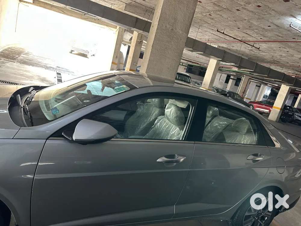 Hyundai Verna Facelift (sx Petrol)