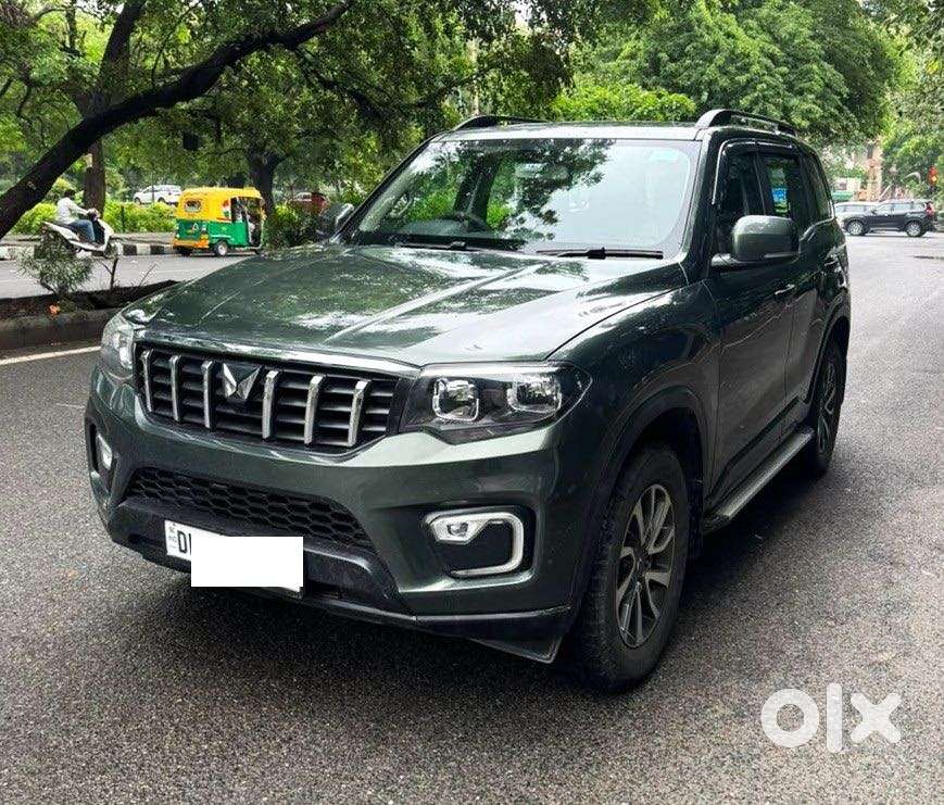 Mahindra Scorpio N Z4 Petrol At 7 Str, 2023, Petrol