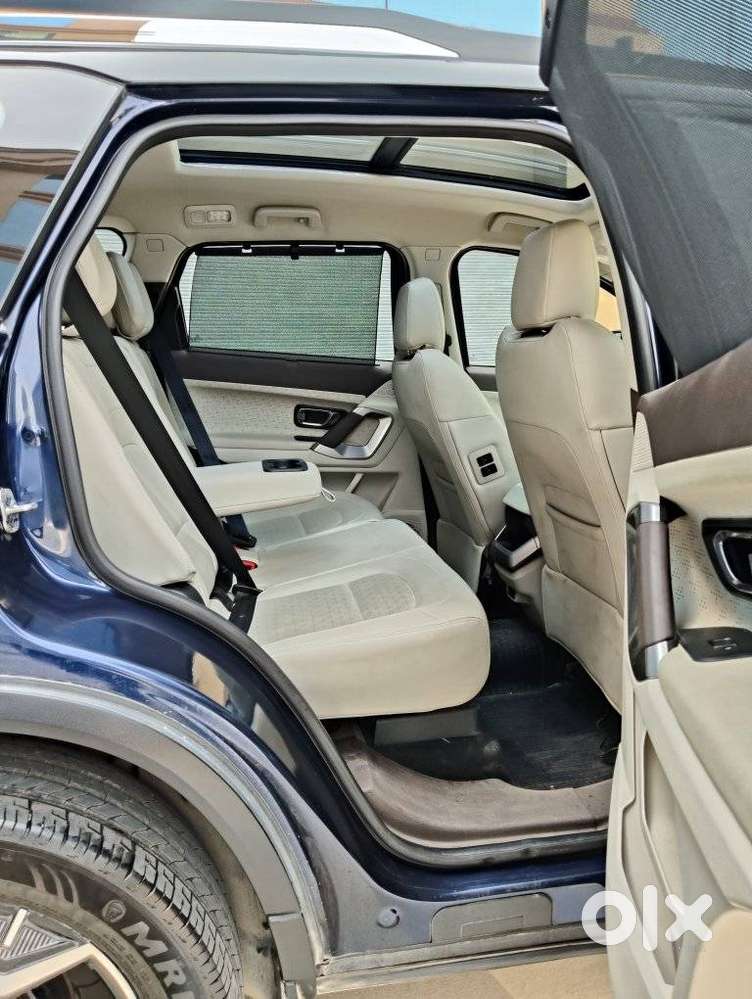 Tata Safari Adventure X Plus 7 Str At, 2025, Diesel