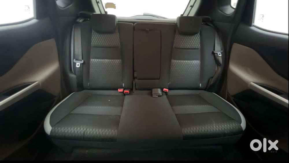 Nissan Magnite 1.0 Xl Turbo Cvt, 2021, Petrol