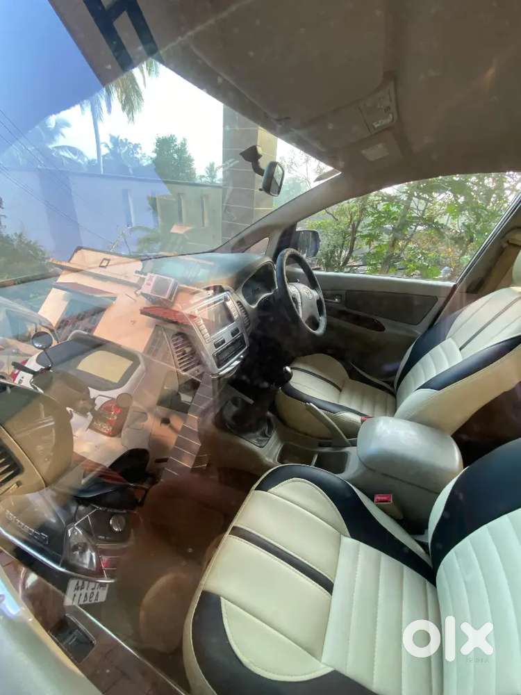 Toyota Innova 2013 Diesel 190000 Km Driven