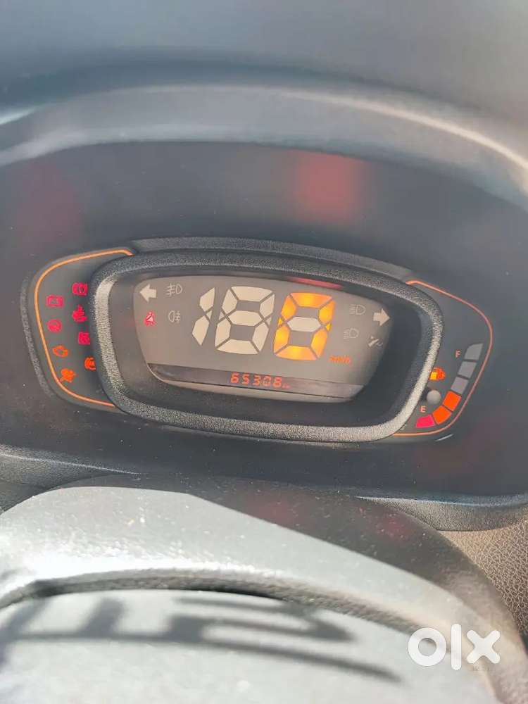 Car 2019 Petrol Well Maintained All Original Kwid