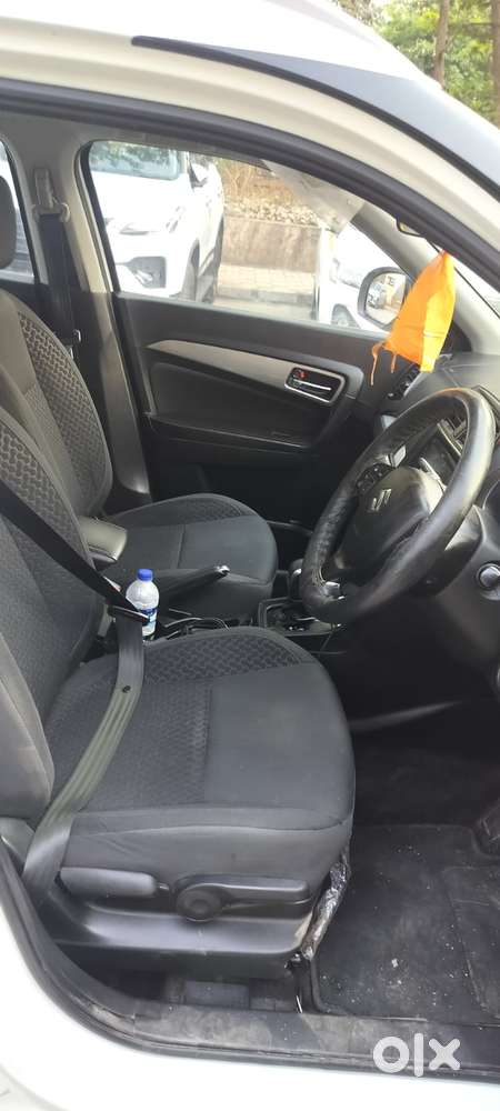 Maruti Suzuki Brezza Zxi Plus At, 2018, Diesel