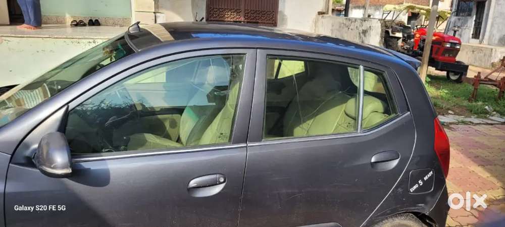 Hyundai Grand I10 Sportz 2011