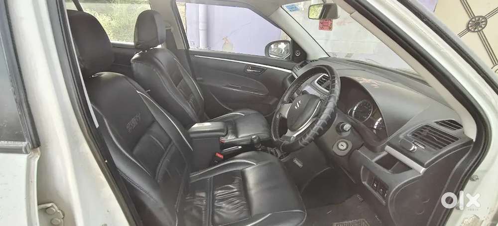 Swift Maruti Suzuki 2016 Petrol Manual ( Price Non Negotiable)