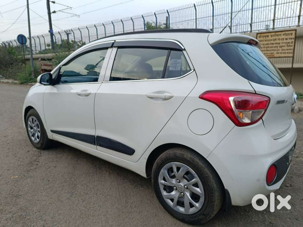 Hyundai Grand I10 Sportz(o) 1.2 Mt, 2018, Cng & Hybrids