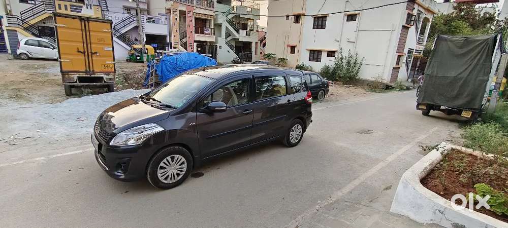 Maruti Suzuki Ertiga 2015 Petrol 69975 Km Driven