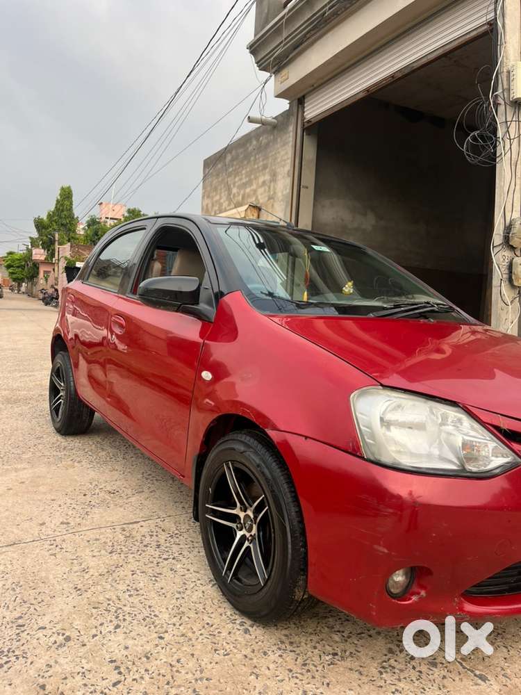 Toyota Etios Liva 2014