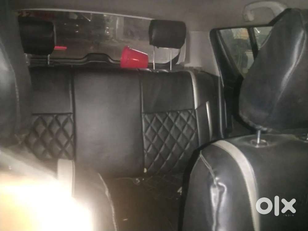 Maruti Suzuki Swift Petrol 2012