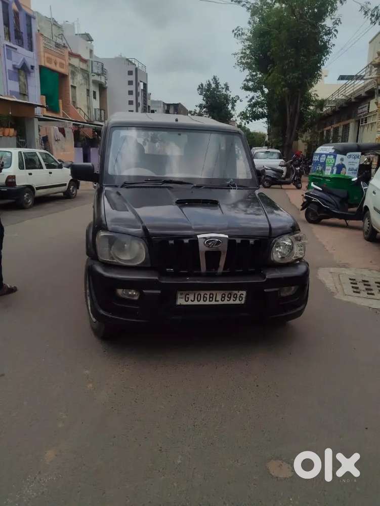 Mahindra Scorpio 2005 Diesel 99999 Km Driven
