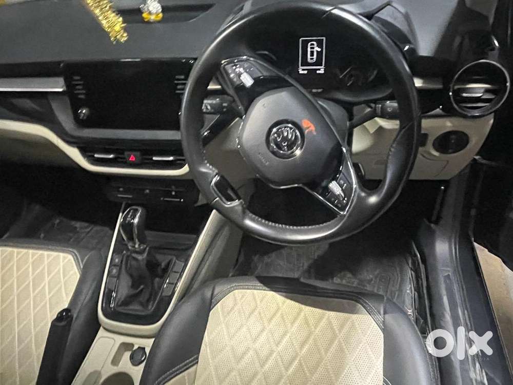 Skoda Superb Petrol 2023