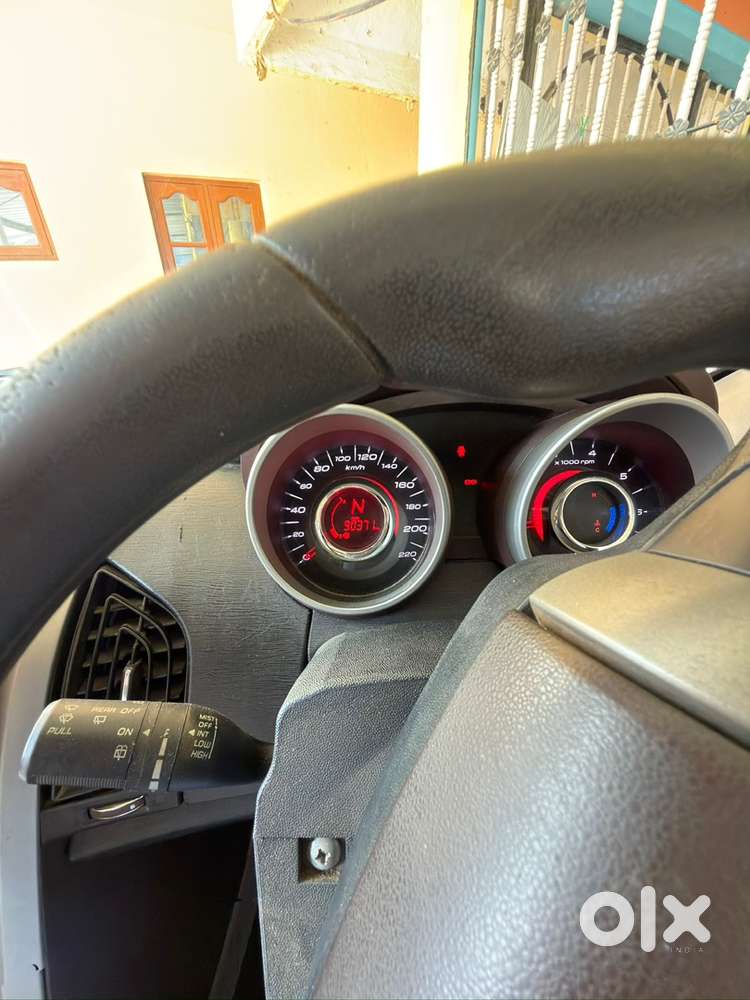 Mahindra Xuv500 Diesel 2014