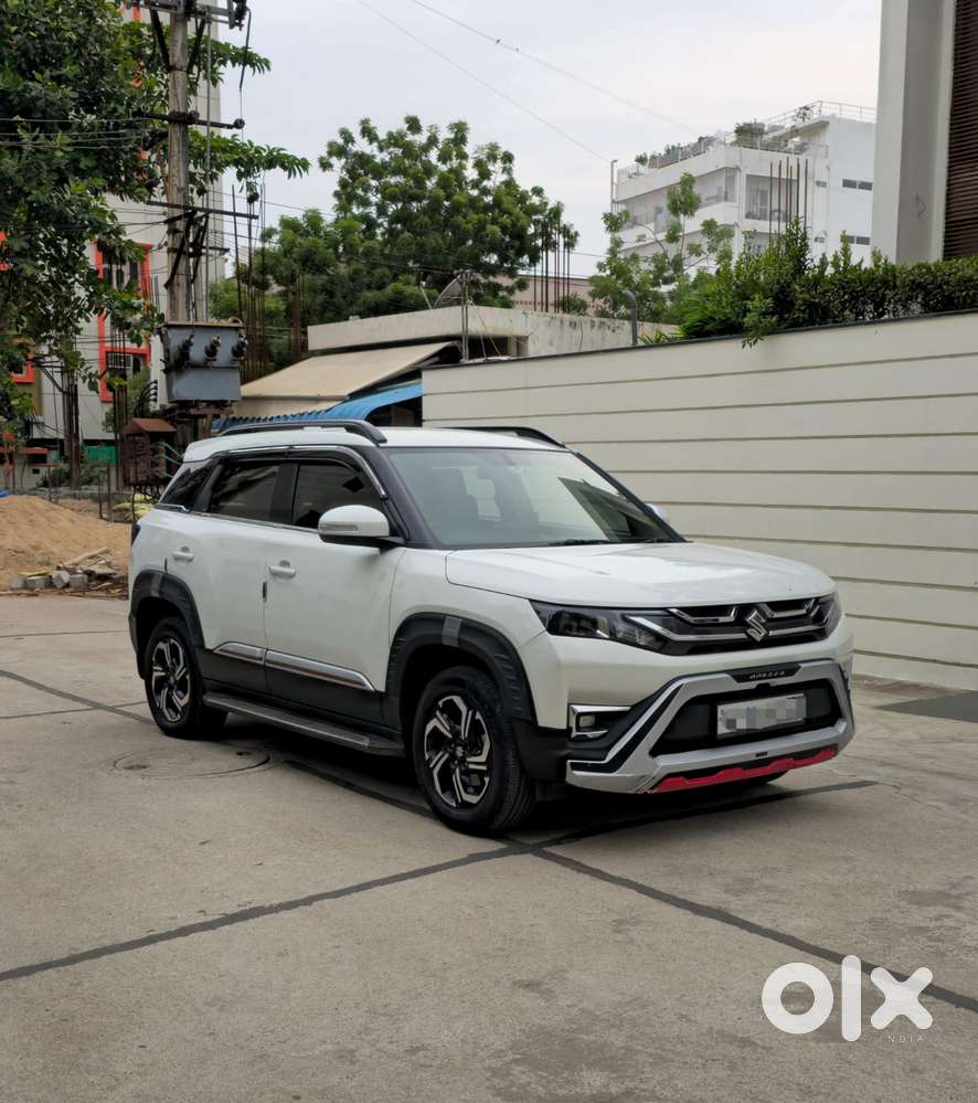Maruti Suzuki Brezza 1.5 Vxi Smart Hybrid, 2025, Petrol